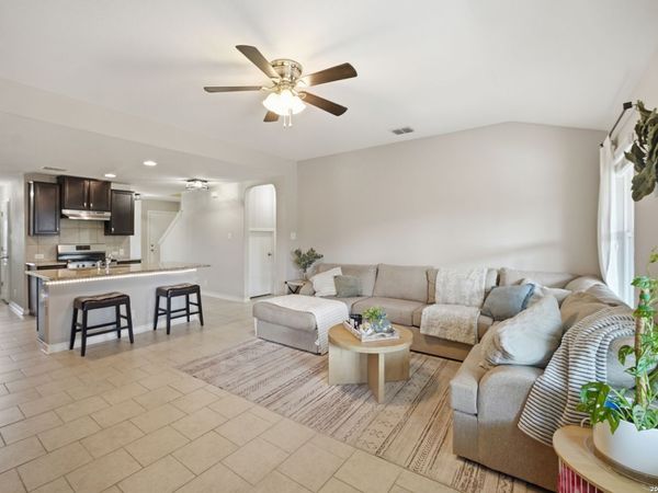 10718 Branded Hollow, San Antonio, TX 78254