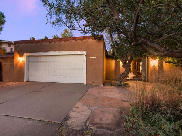 3020 Matador Drive NE, Albuquerque, NM 87111
