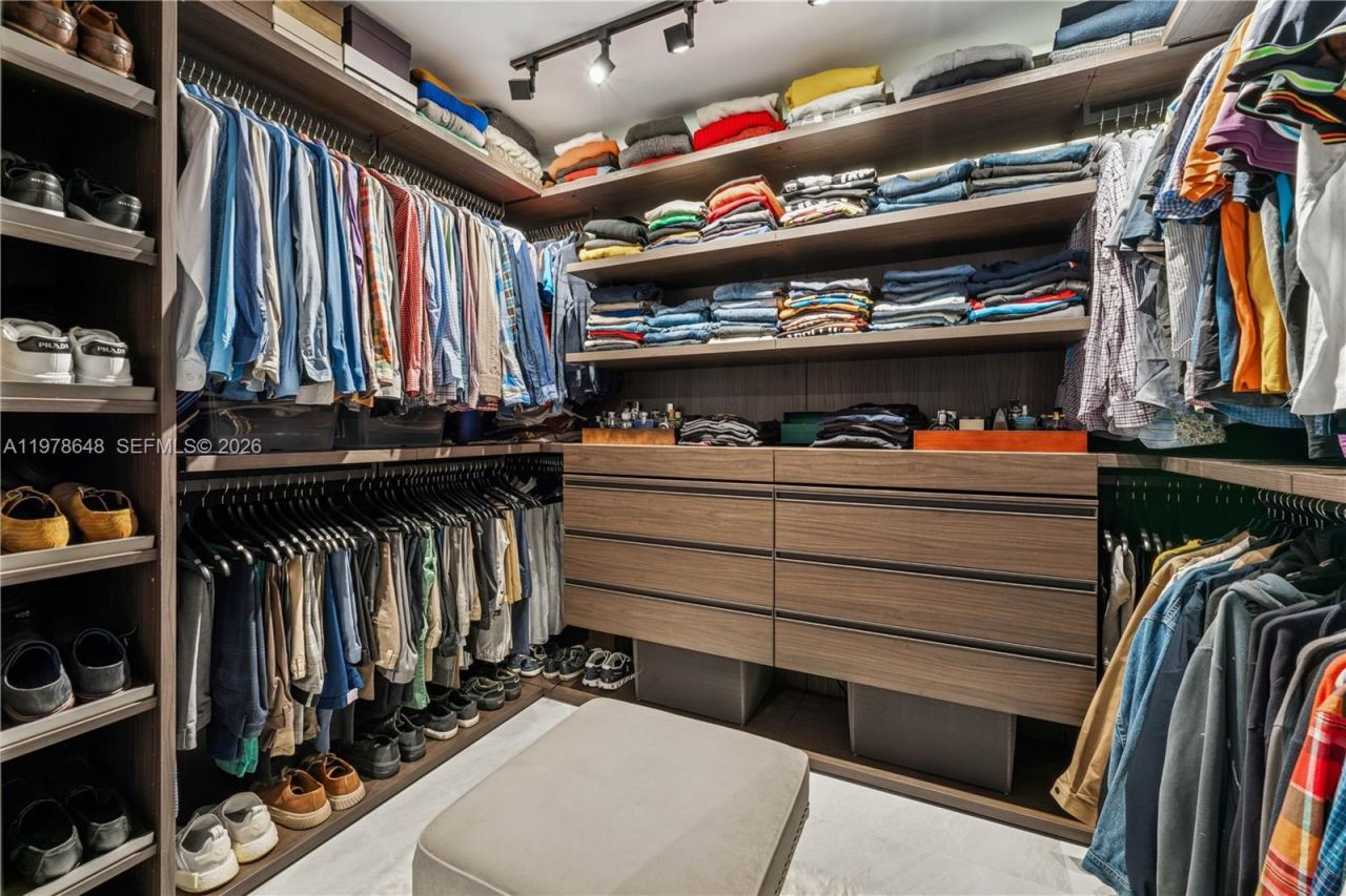 19667 Turnberry Way, Unit 8K, Aventura, FL 33180 Photo