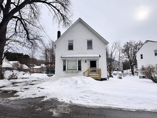 38 Belair Street, Manchester, NH 03103