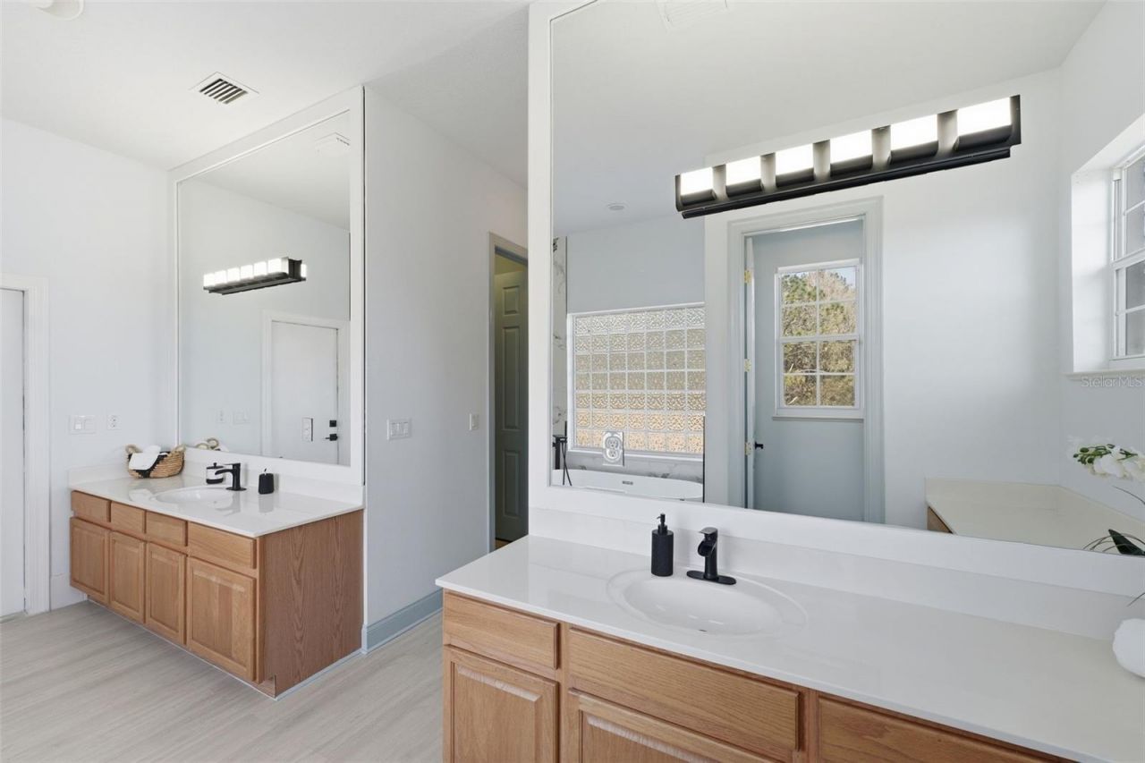 4873 NE 64th Avenue, Silver Springs, FL 34488 Photo