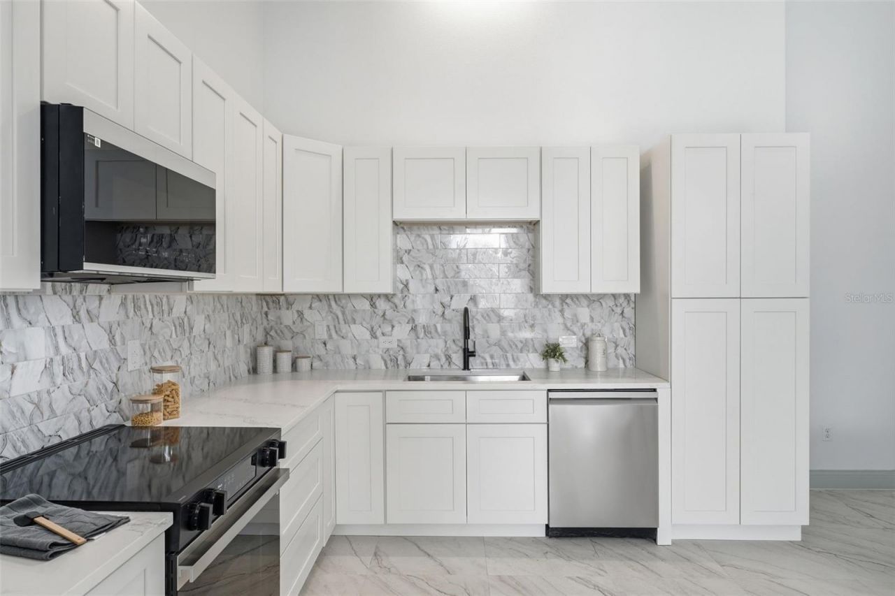 4873 NE 64th Avenue, Silver Springs, FL 34488 Photo