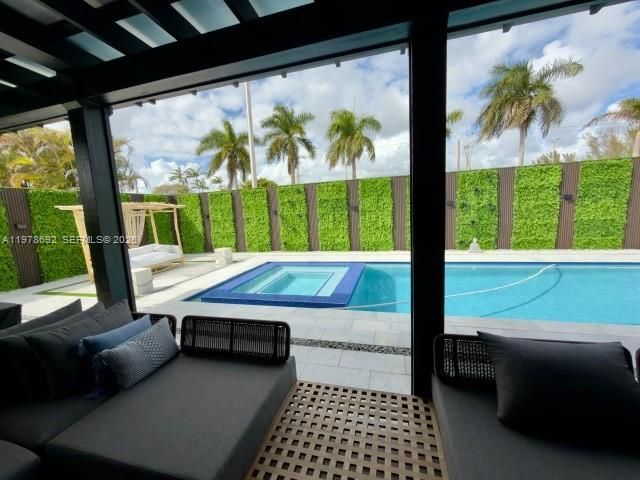 9351 SW 88th Ter , Miami, FL 33176 Photo