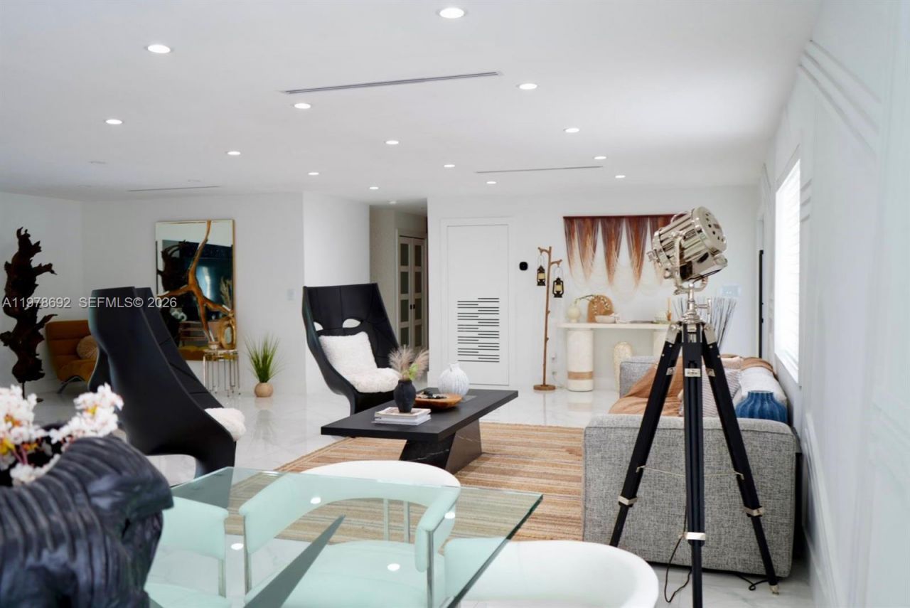 9351 SW 88th Ter , Miami, FL 33176 Photo