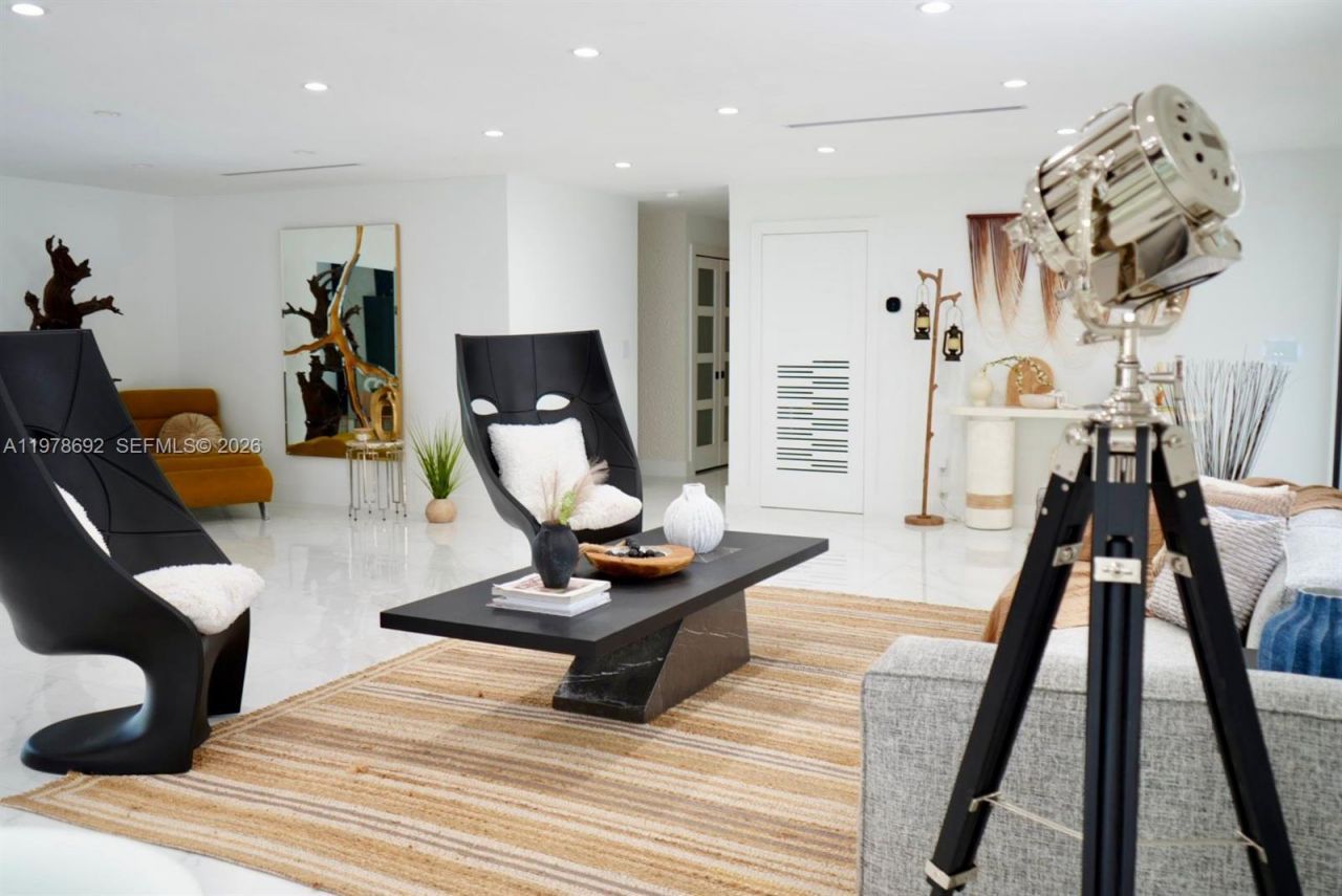 9351 SW 88th Ter , Miami, FL 33176 Photo