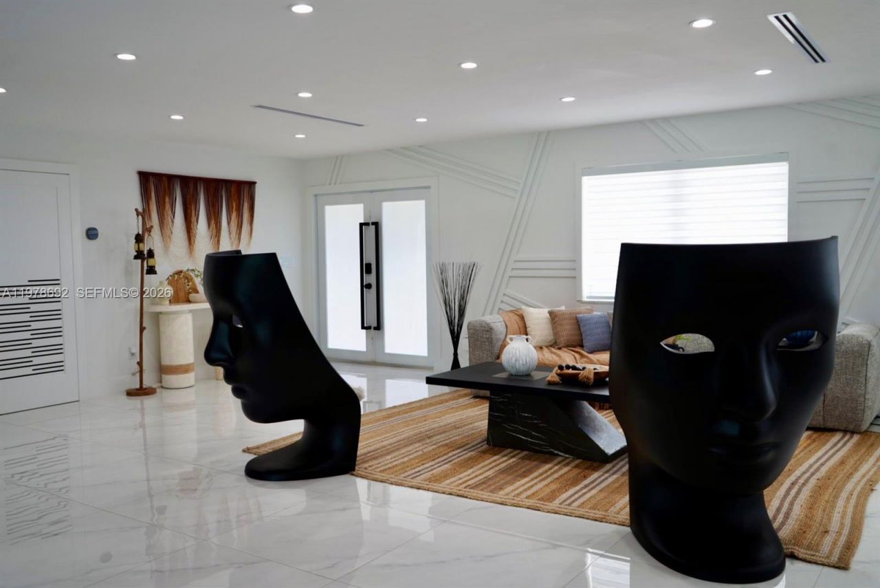 9351 SW 88th Ter , Miami, FL 33176 Photo