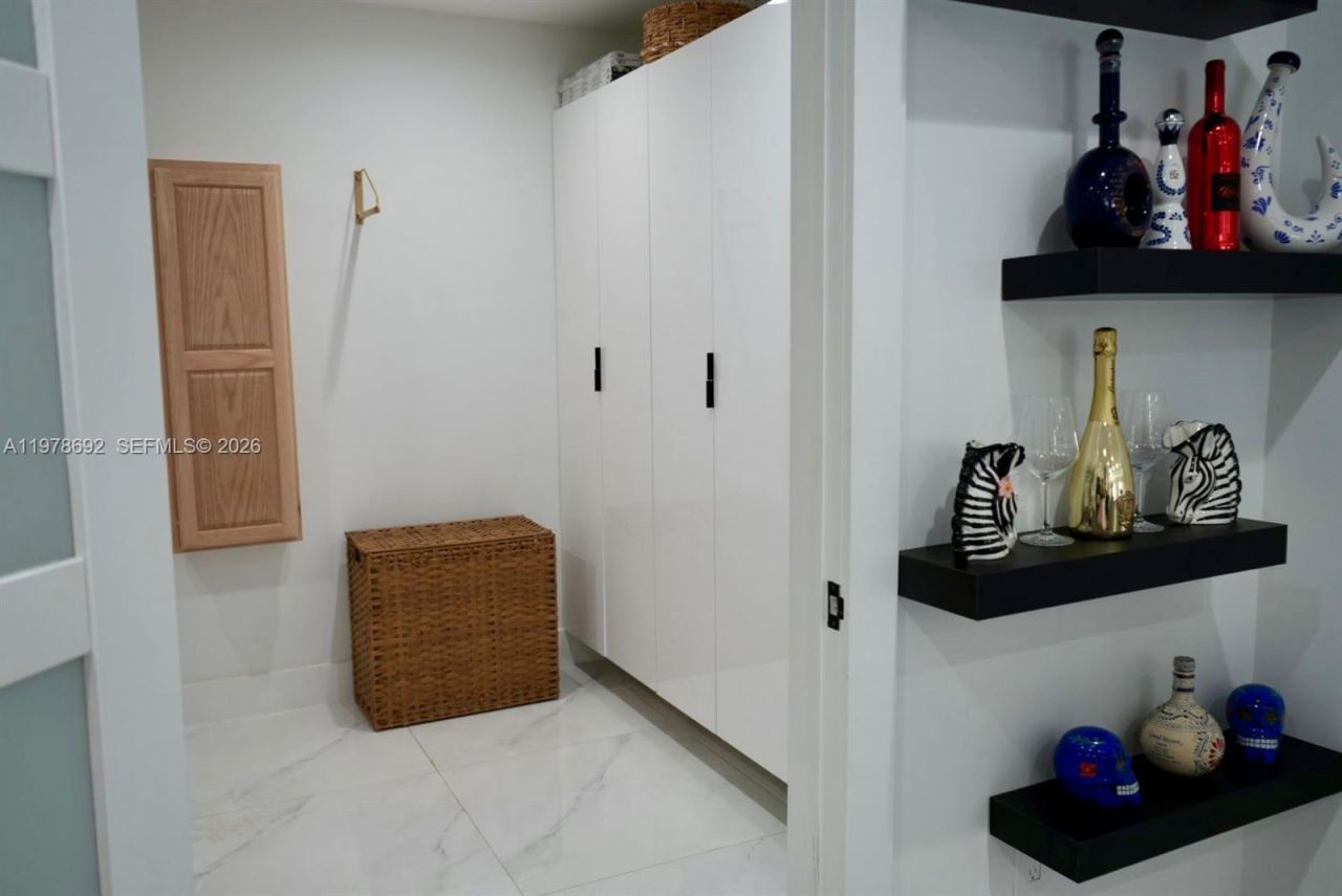 9351 SW 88th Ter , Miami, FL 33176 Photo