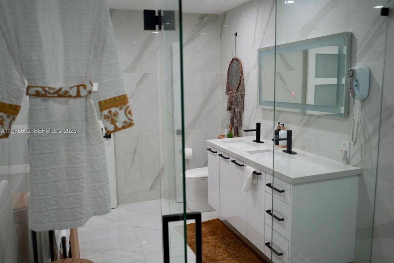 9351 SW 88th Ter , Miami, FL 33176 Photo