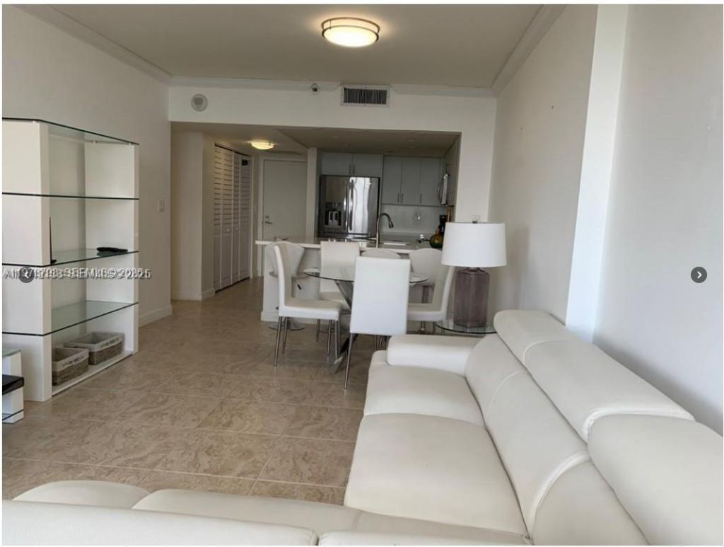 2555 Collins Ave , Unit 506, Miami Beach, FL 33140 Photo