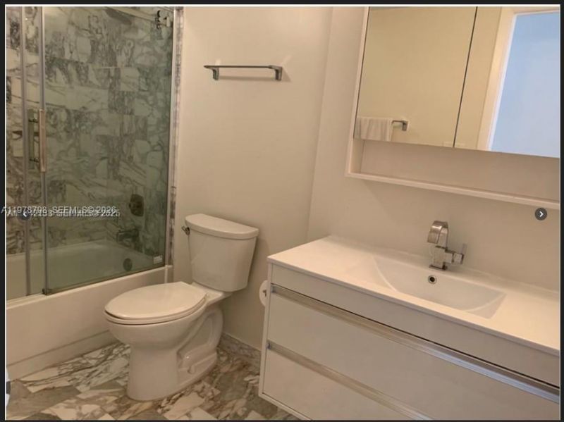 2555 Collins Ave , Unit 506, Miami Beach, FL 33140 Photo