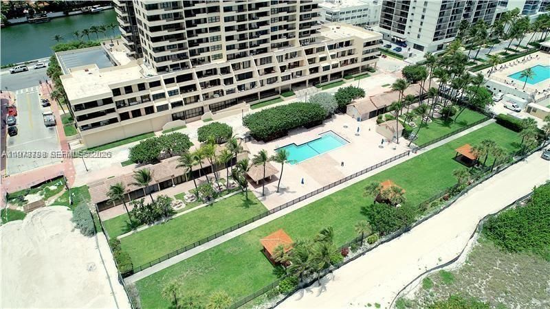 2555 Collins Ave , Unit 506, Miami Beach, FL 33140 Photo