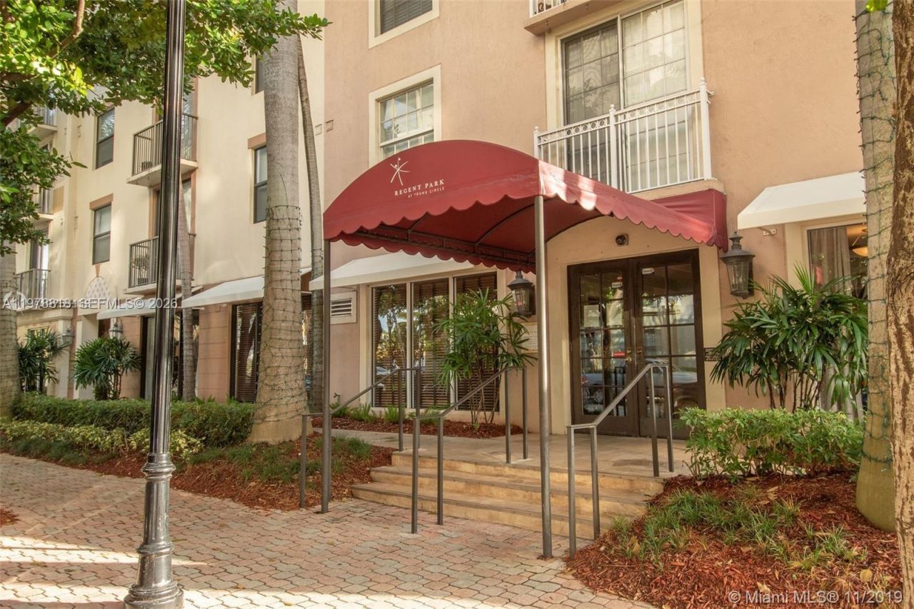 1919 Van Buren St, Unit 613A, Hollywood, FL 33020 Photo