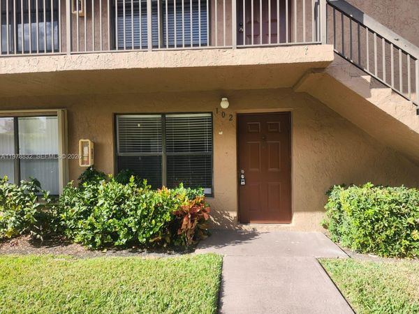 10037 Winding Lake Rd , Unit 102, Sunrise, FL 33351