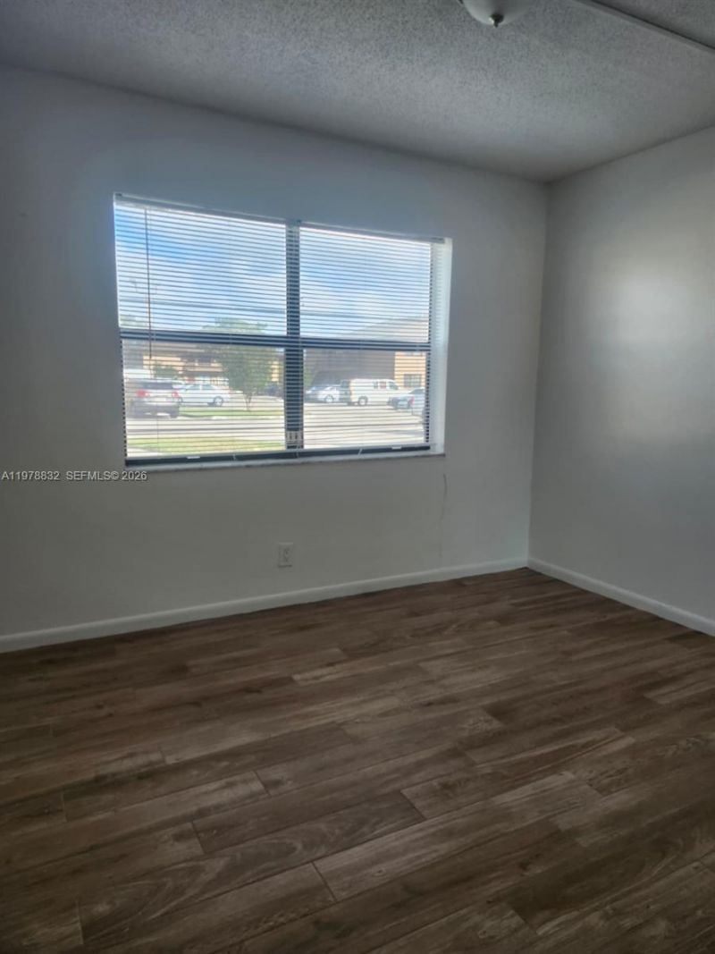 10037 Winding Lake Rd , Unit 102, Sunrise, FL 33351 Photo