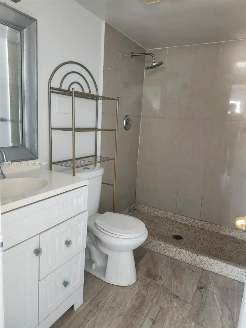 10037 Winding Lake Rd , Unit 102, Sunrise, FL 33351 Photo