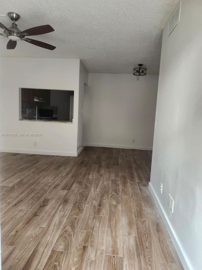 10037 Winding Lake Rd , Unit 102, Sunrise, FL 33351 Photo