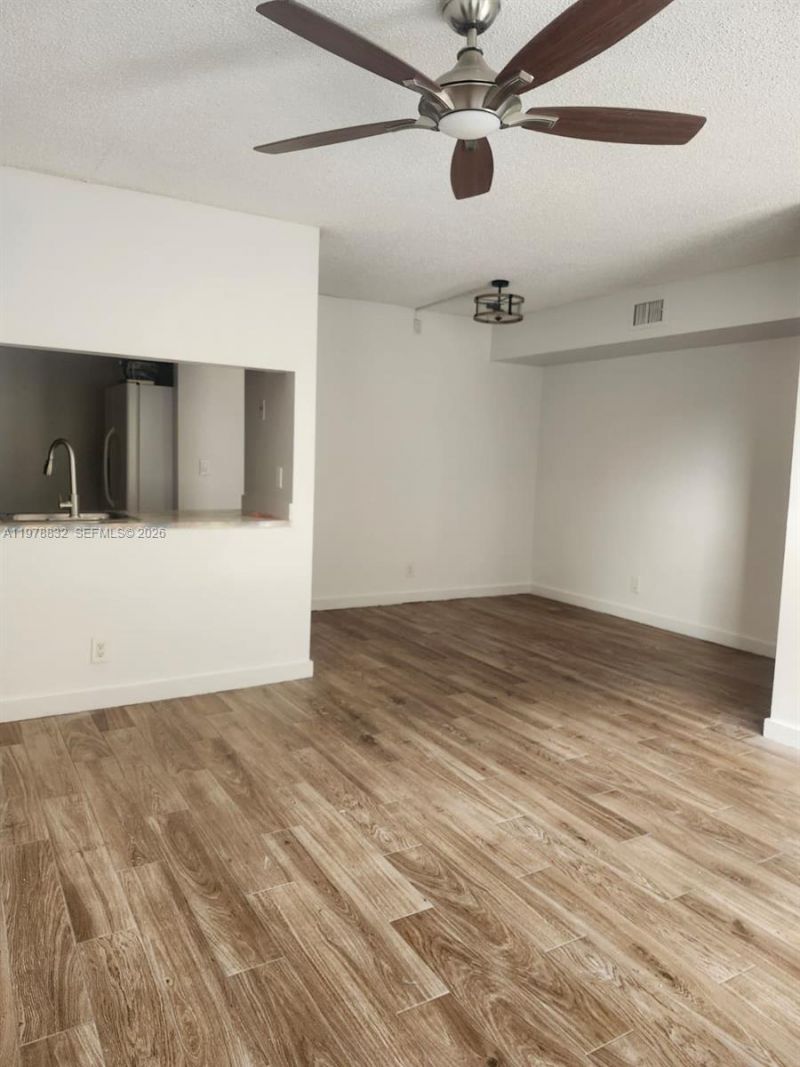 10037 Winding Lake Rd , Unit 102, Sunrise, FL 33351 Photo