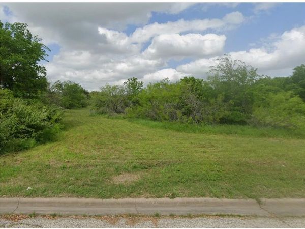 TBD Lot 3 Boundary ST, Giddings, TX 78942