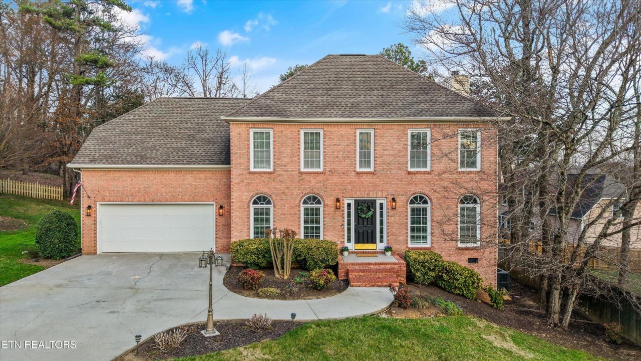 1942 Cedardale Lane, Knoxville, TN 37932 Main Photo
