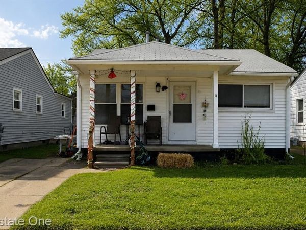 11319 Sherman Avenue, Warren, MI 48089