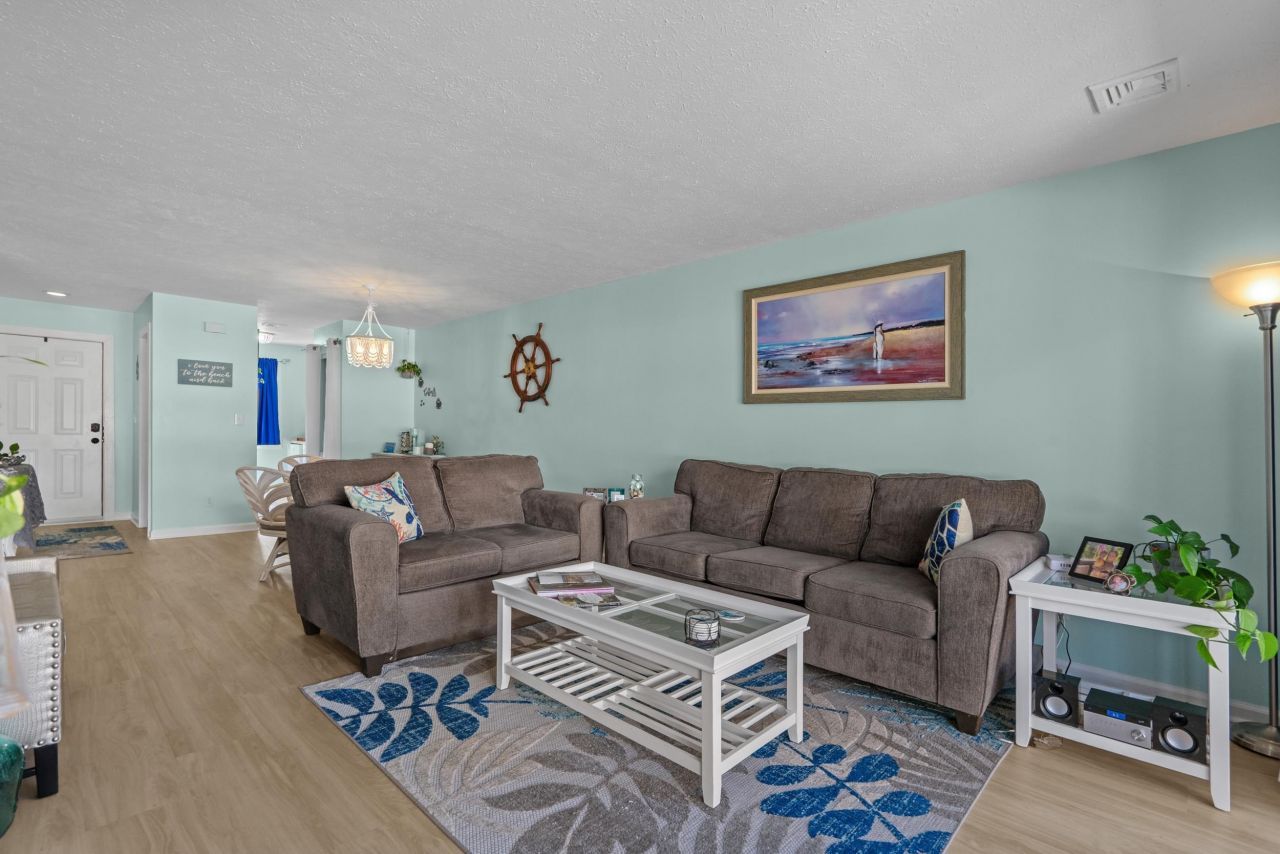 3015 Old Bryan Dr. Photo 10