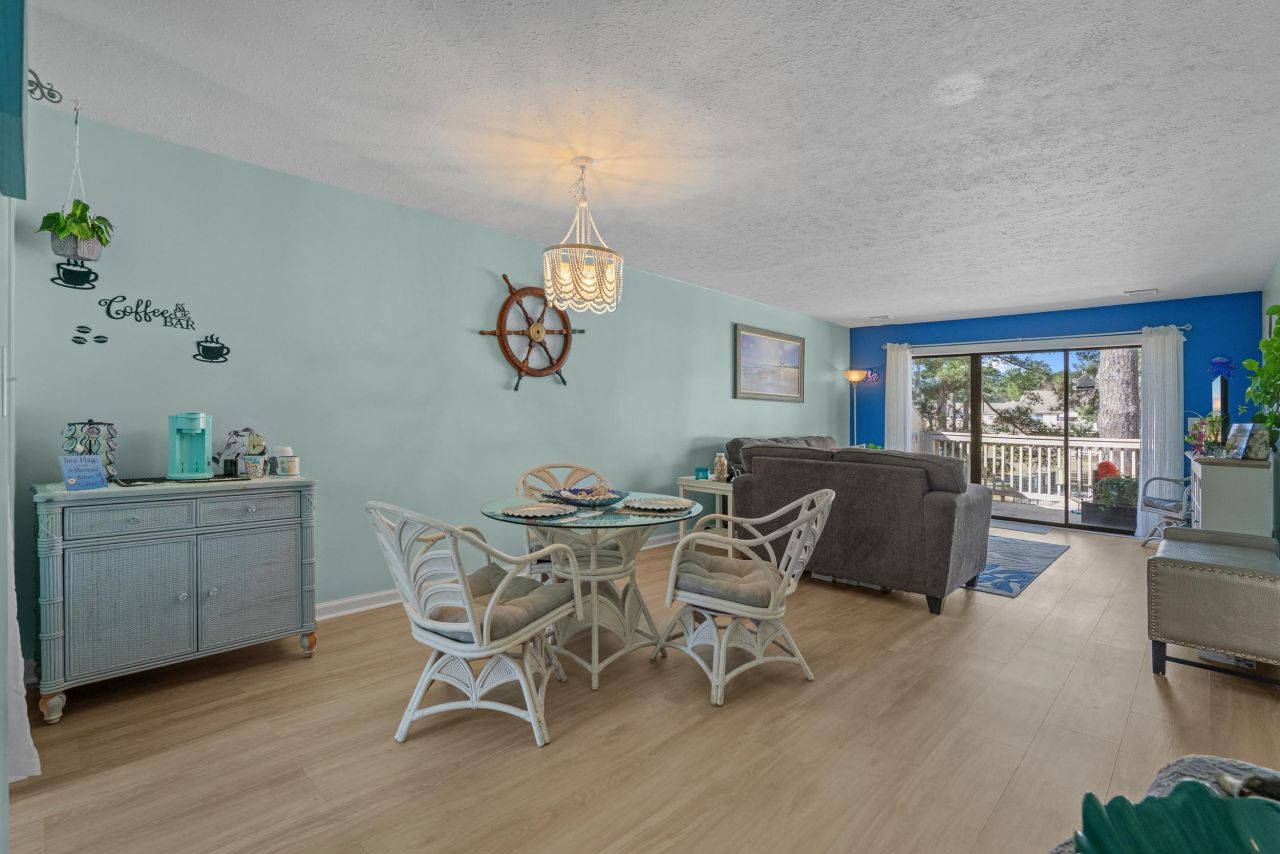 3015 Old Bryan Dr. Photo 6