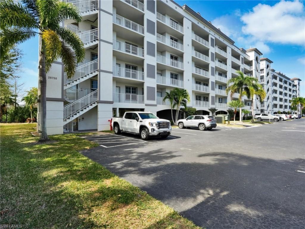 28750 Trails Edge Blvd, Unit 205, Bonita Springs, FL 34134 Photo