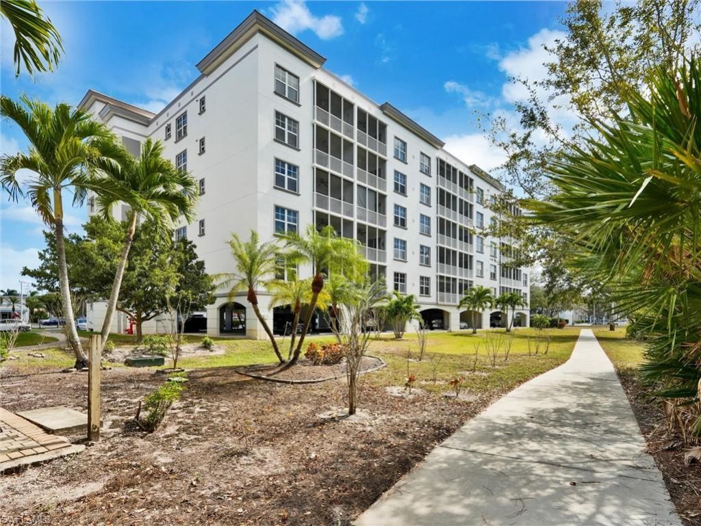 28750 Trails Edge Blvd, Unit 205, Bonita Springs, FL 34134 Photo