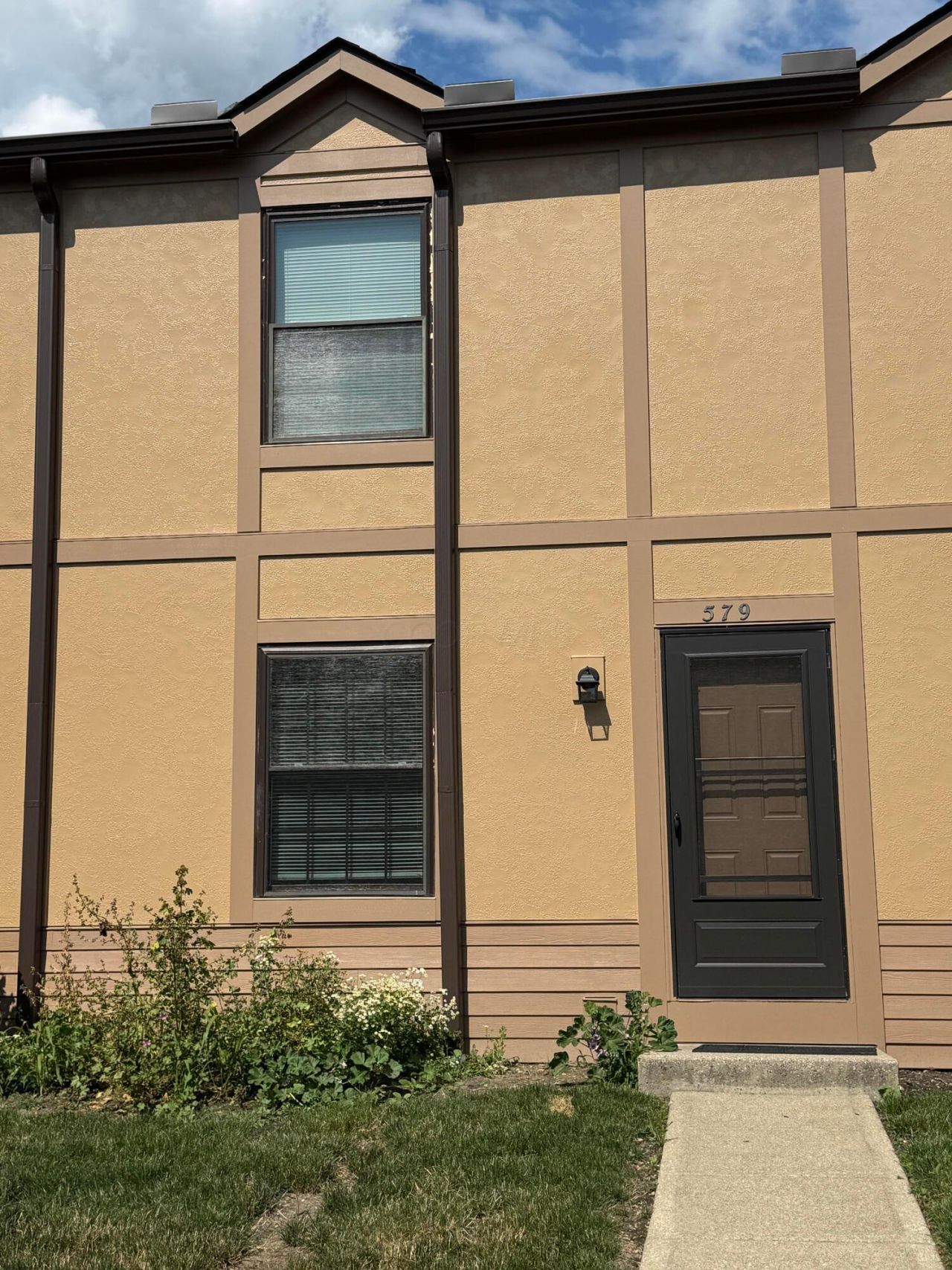 579 Mawyer Drive, Unit 168, Columbus, OH 43085 Main Photo