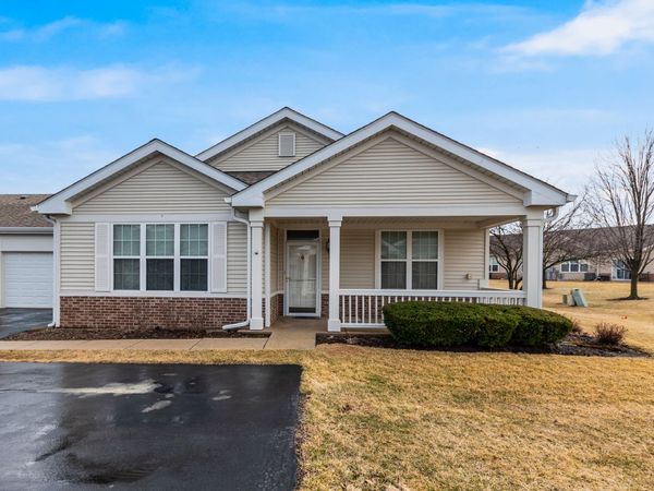 16134 Powderhorn Lake Way , Crest Hill, IL 60403