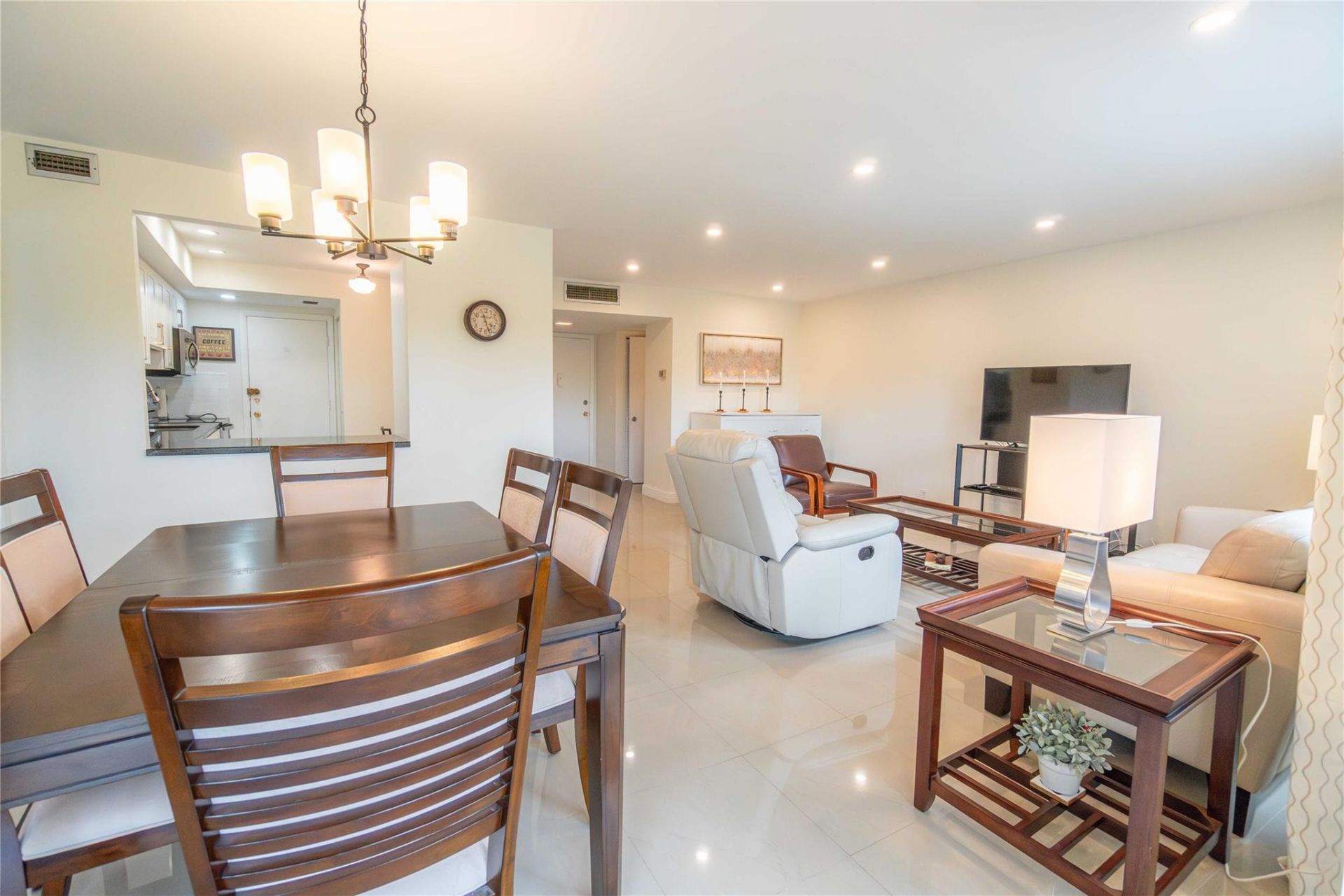 300 Diplomat Parkway, Unit 309, Hallandale Beach, FL 33009 Photo