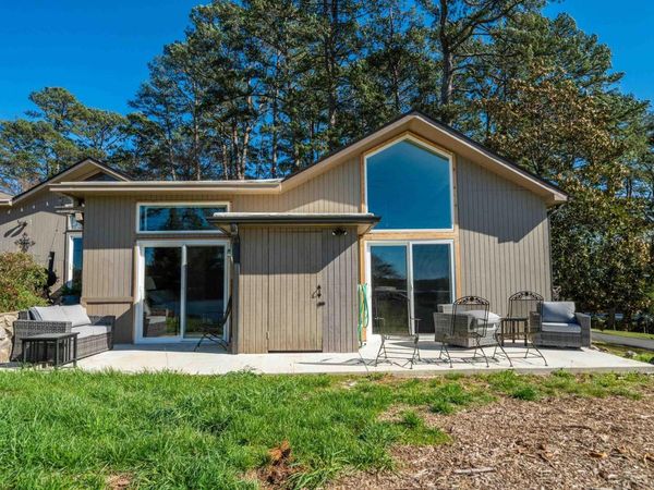 220 Sunset Bay Road, Hot Springs, AR 71913