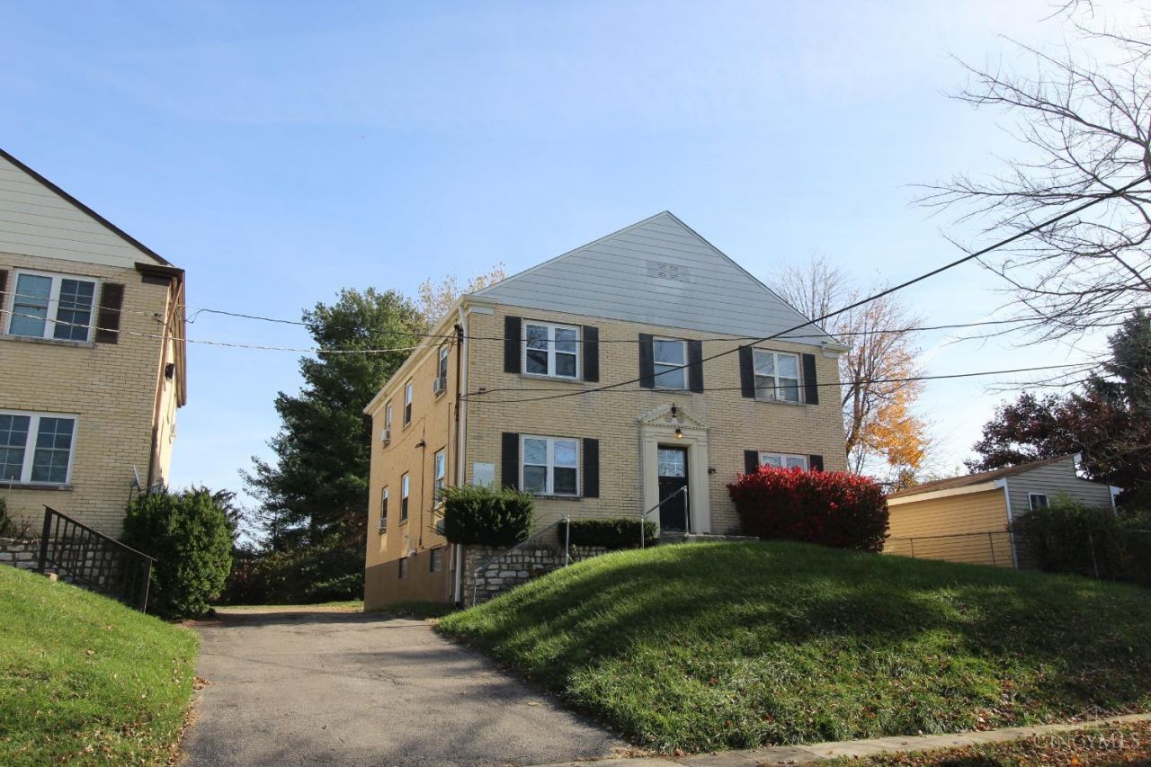 68 Gorman Lane, Reading, OH 45215 Main Photo