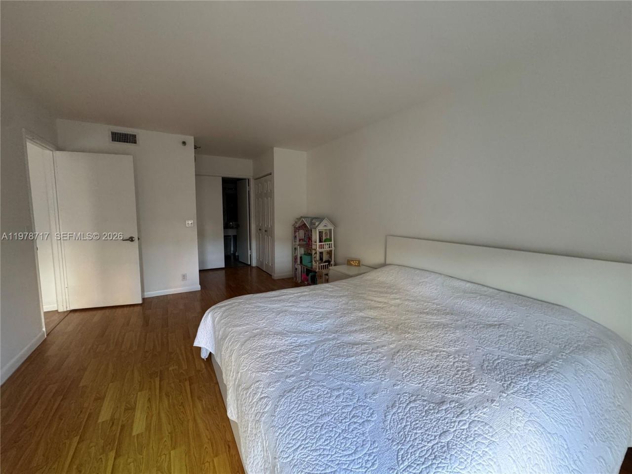 3300 NE 191st St , Unit 418, Aventura, FL 33180 Photo