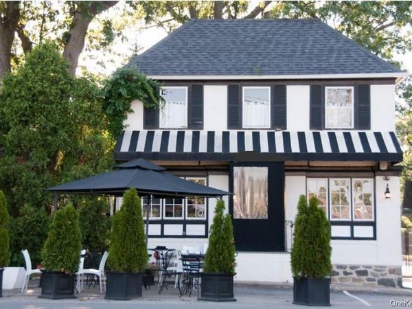 121 Myrtle Boulevard, Mamaroneck, NY 10538