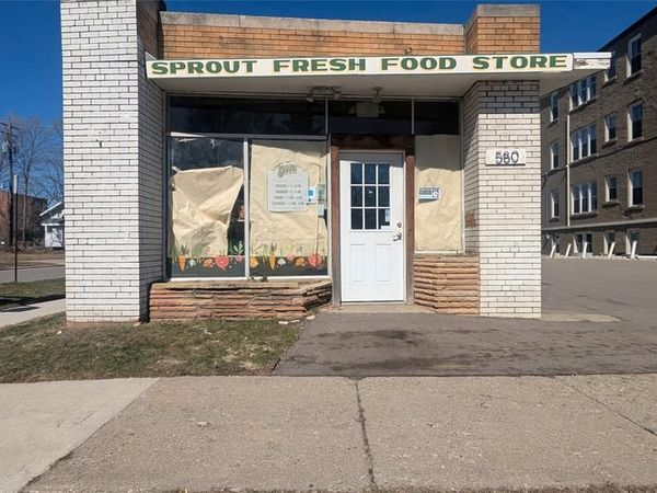 580 W Huron Street, Pontiac, MI 48341