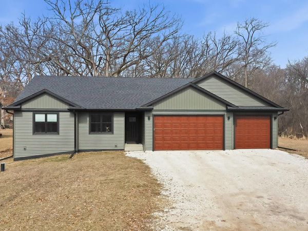 W5591 Briarwood ROAD, Elkhorn, WI 53121