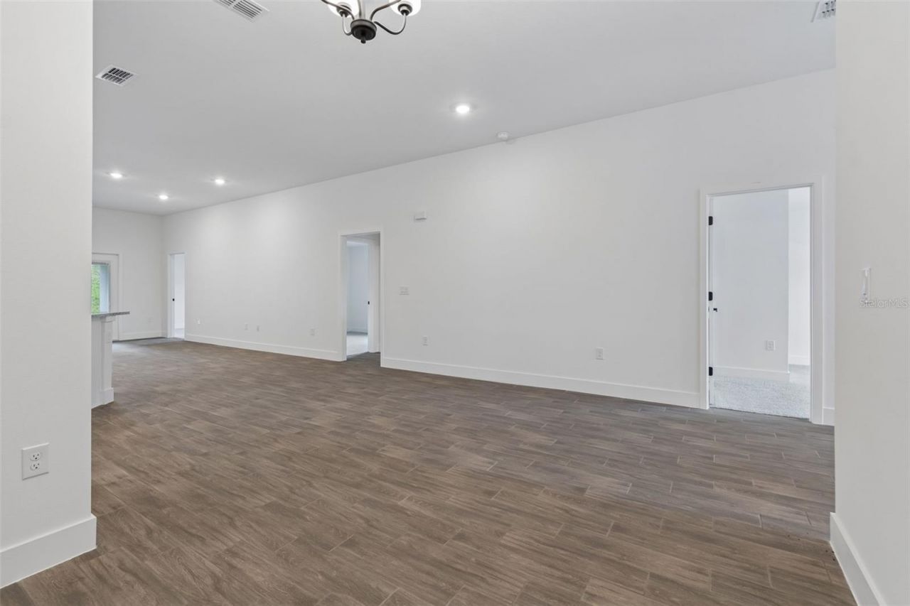 13034 Kent Bradley St Road, Dade City, FL 33525 Photo