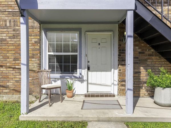 1066 Manson Dr, Unit Apt B, Baton Rouge, LA 70816