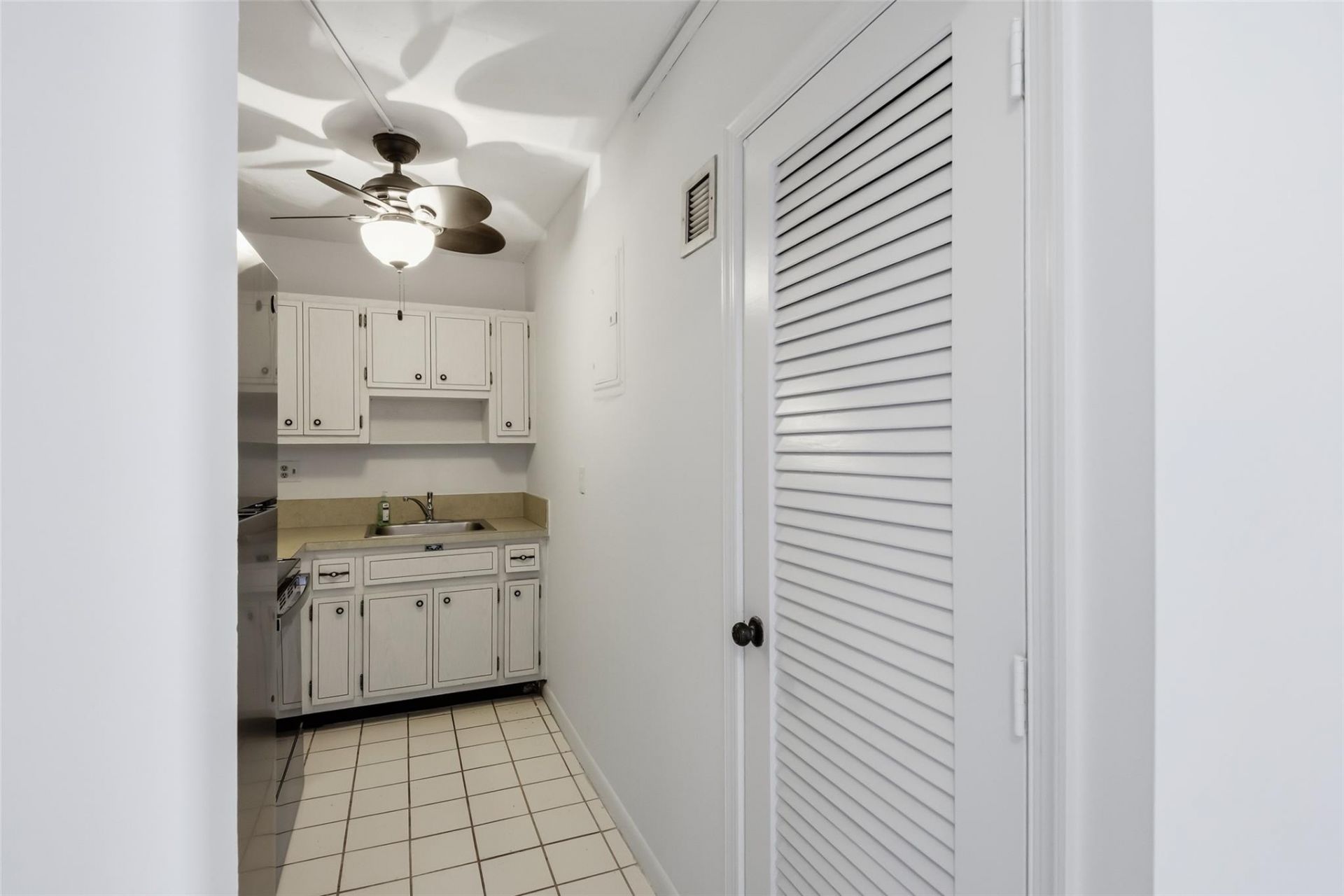 200 S Birch Road, Unit 603, Fort Lauderdale, FL 33316 Photo