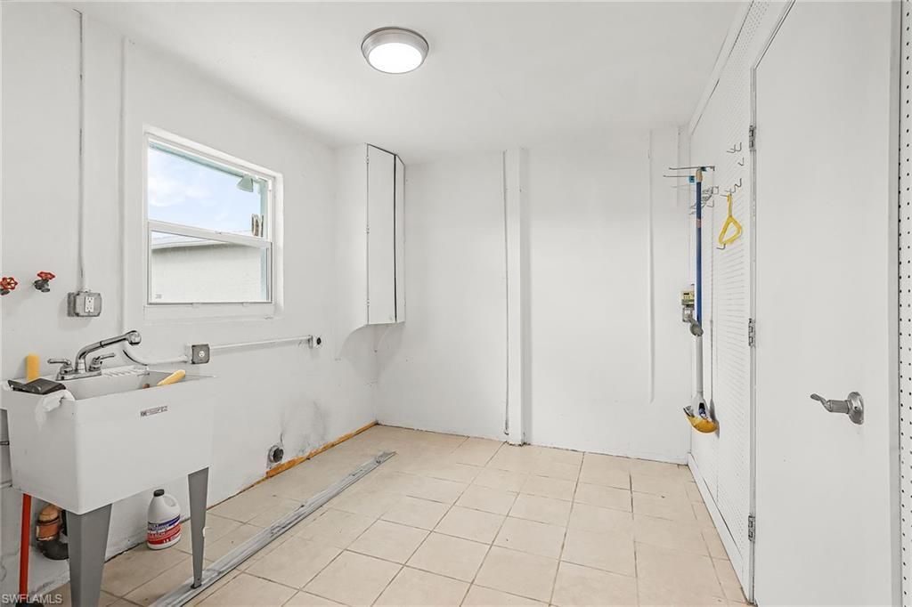 12513 River Rd, Fort Myers, FL 33905 Photo