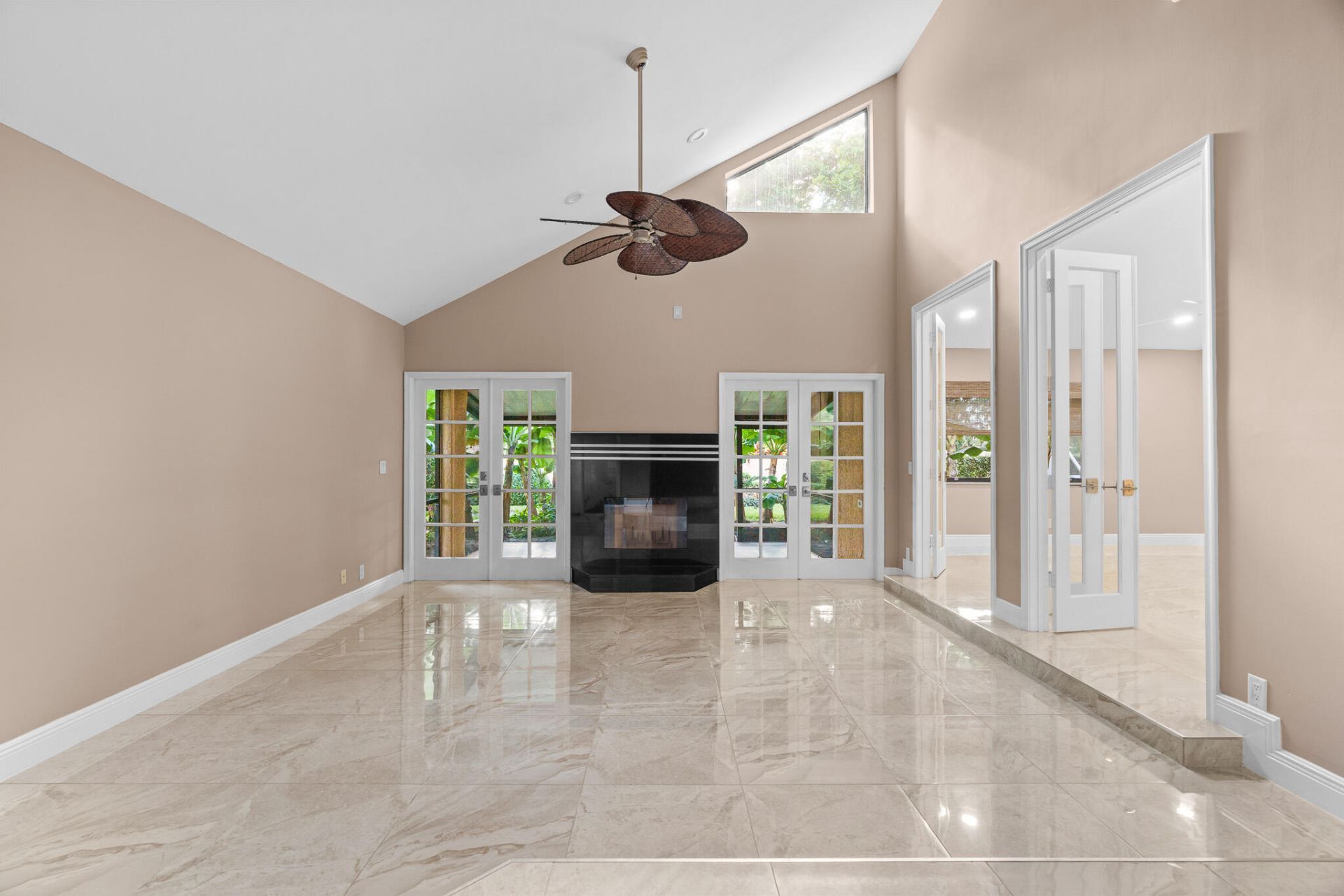 22545 Meridiana Drive, Boca Raton, FL 33433 Photo