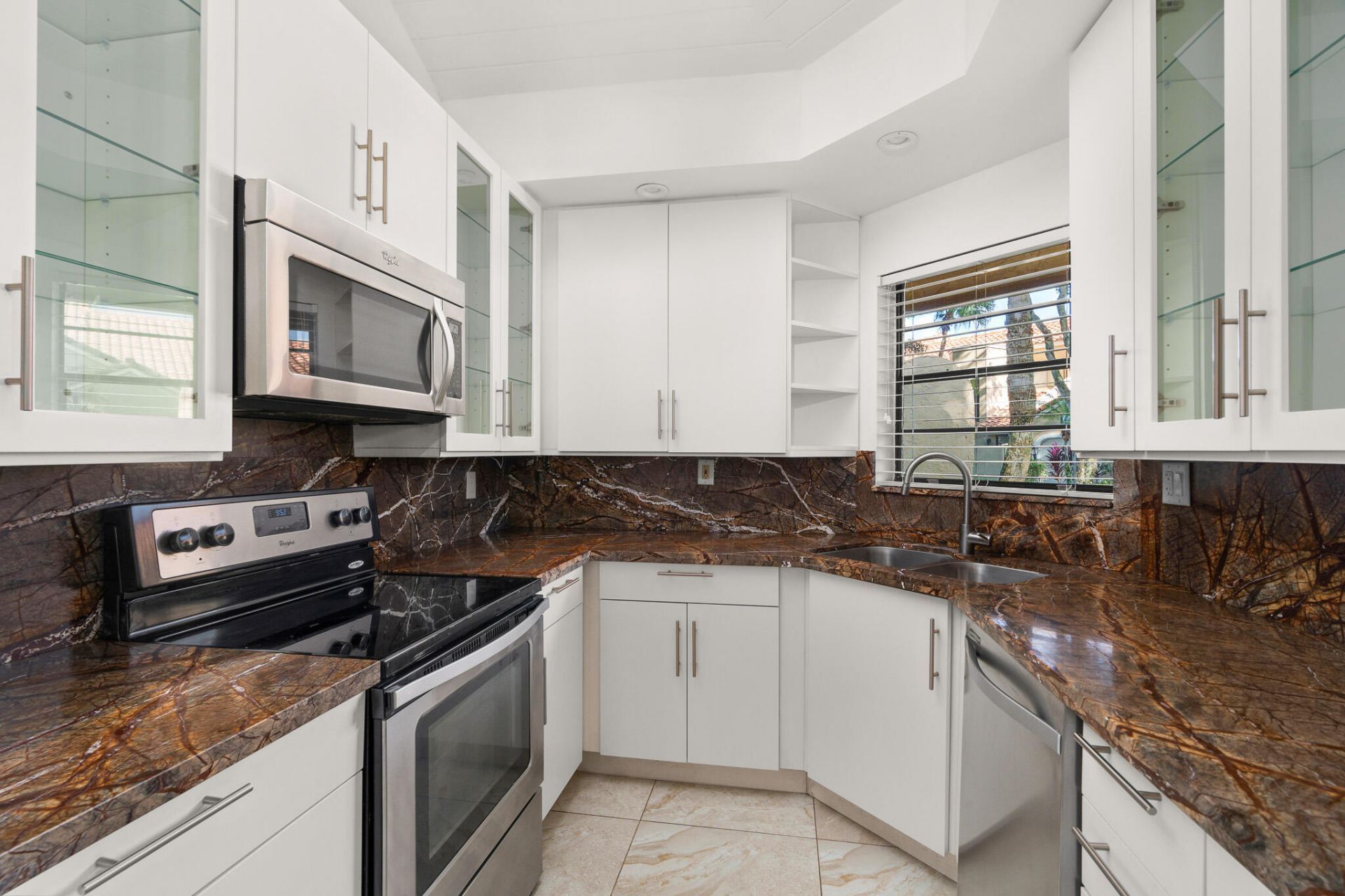 22545 Meridiana Drive, Boca Raton, FL 33433 Photo