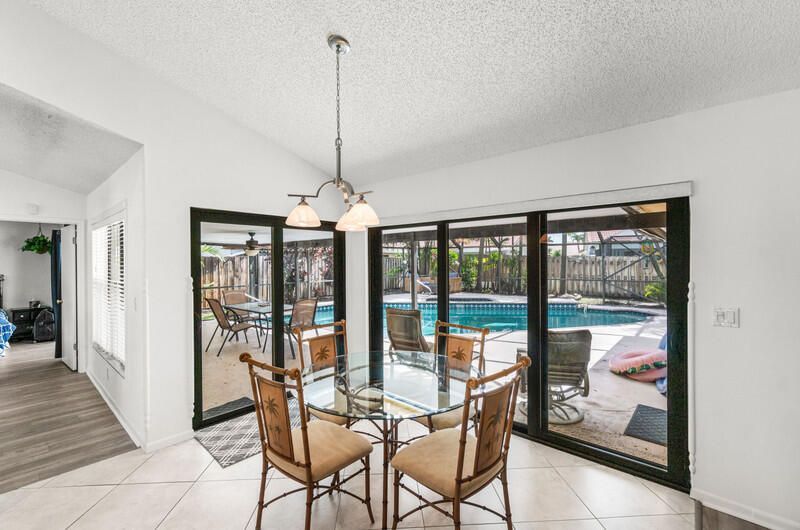 6016 Sunberry Circle, Boynton Beach, FL 33437 Photo