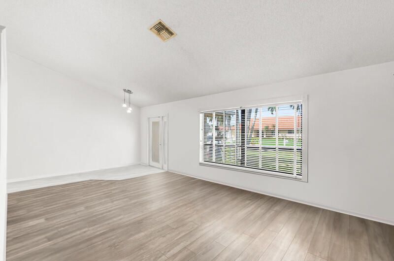 6016 Sunberry Circle, Boynton Beach, FL 33437 Photo