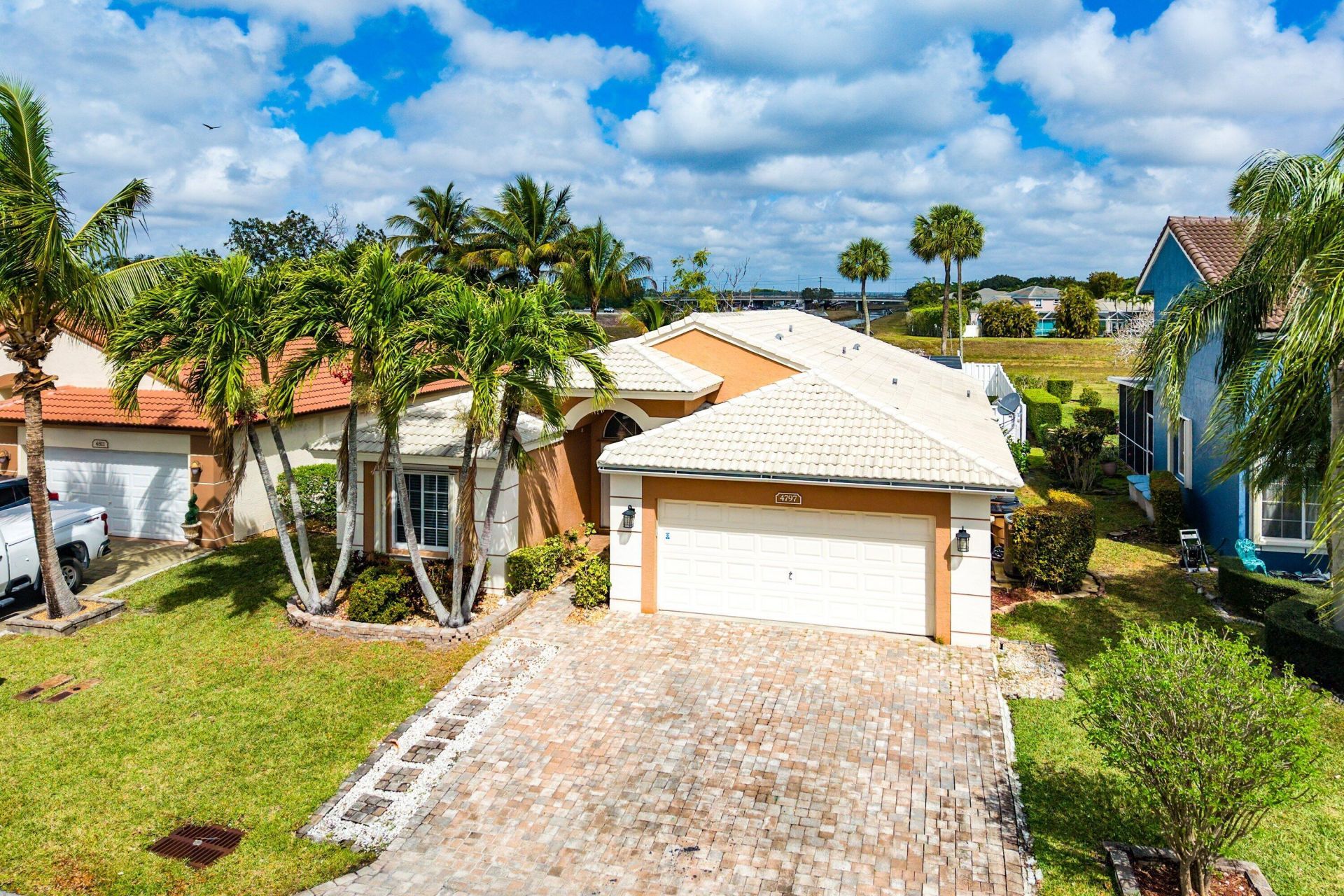 4797 NW 7th Place, Deerfield Beach, FL 33442 Photo