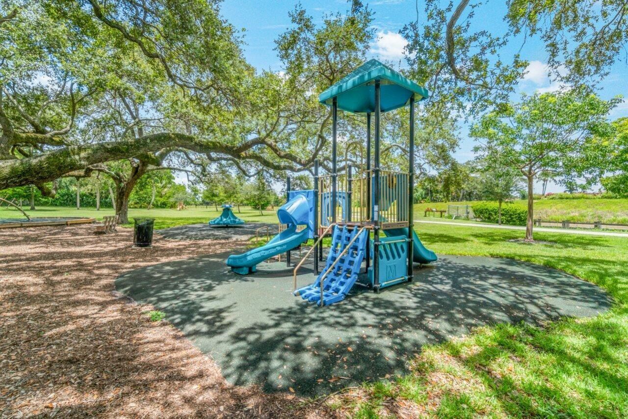 4797 NW 7th Place, Deerfield Beach, FL 33442 Photo