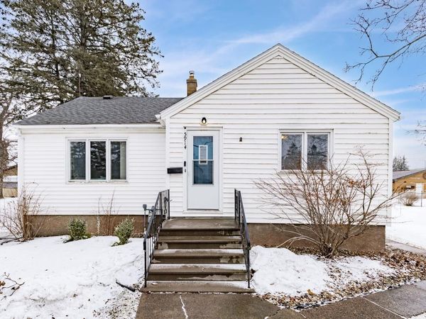 5914 Banks Ave, Superior, WI 54880