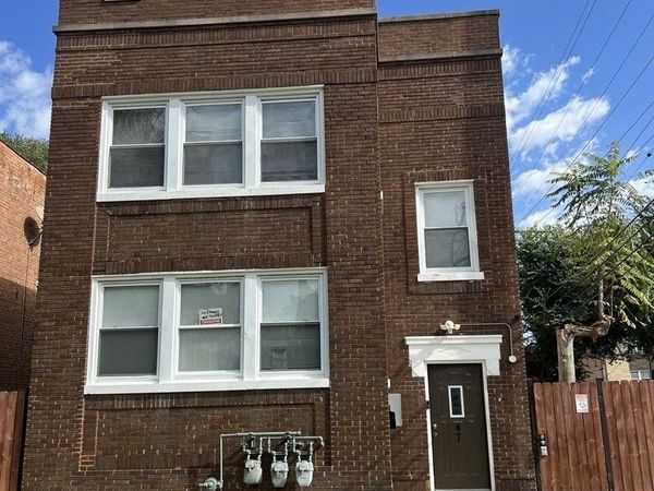 47 S 20th Avenue, Maywood, IL 60153