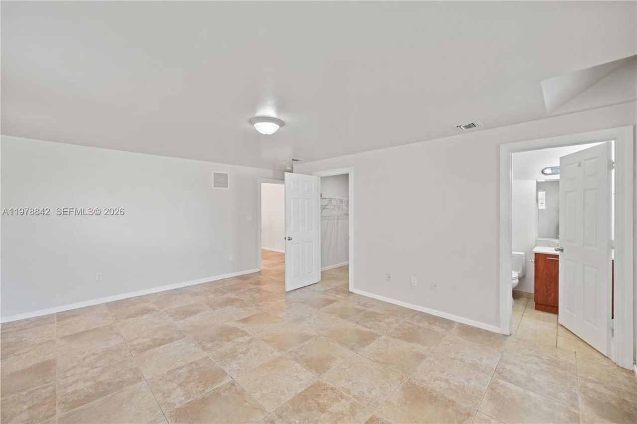 819 SW 7th Ave , Fort Lauderdale, FL 33315 Photo